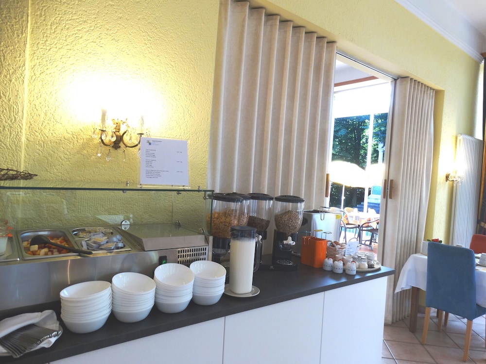 Hotel Excelsior