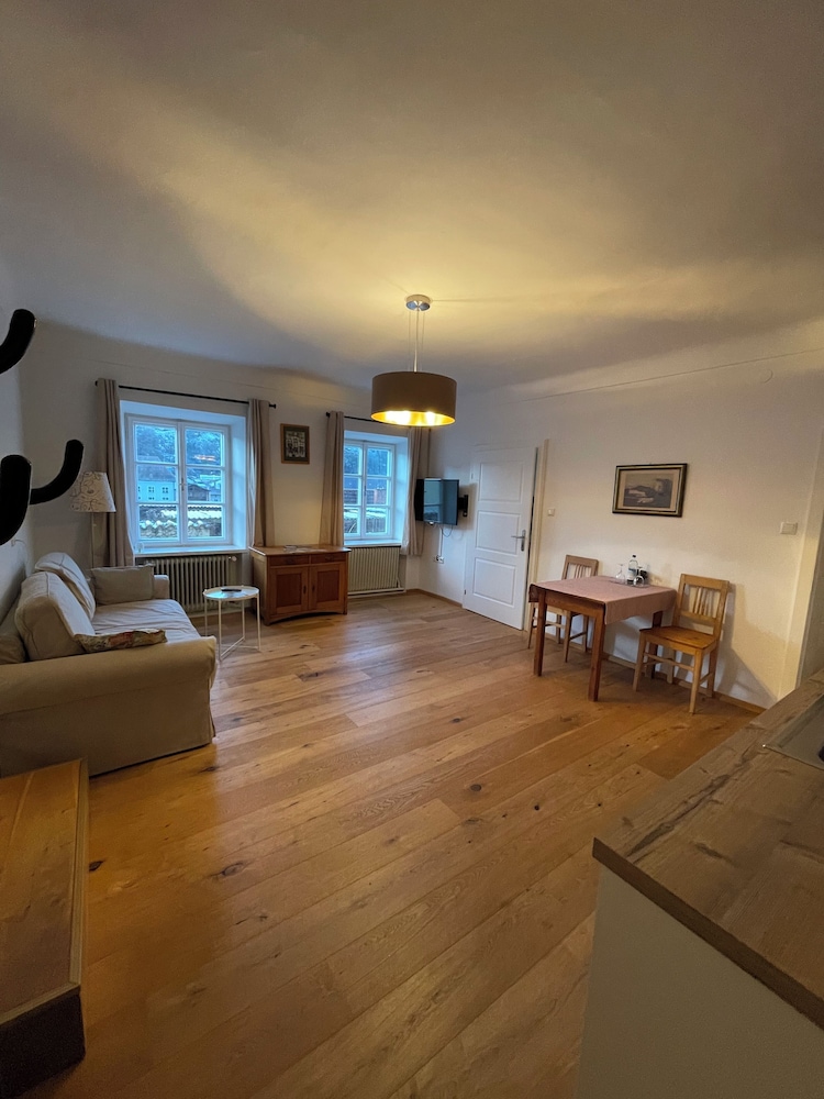 Gästehaus Burgblick im Weinhaus Pachler