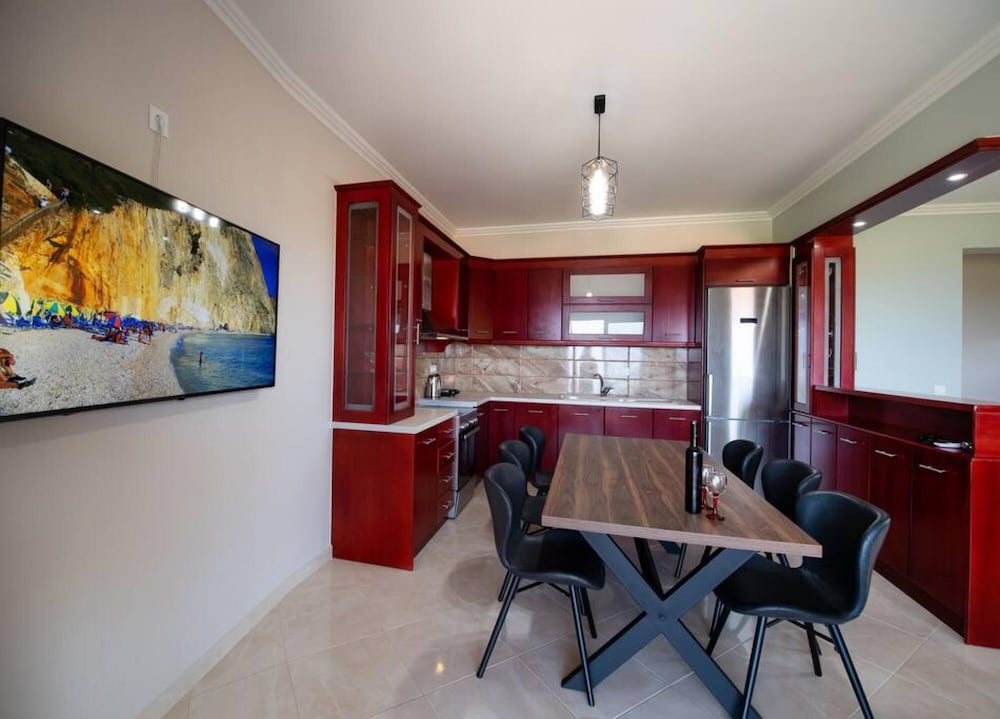 SHORE 1 RESIDENCES
