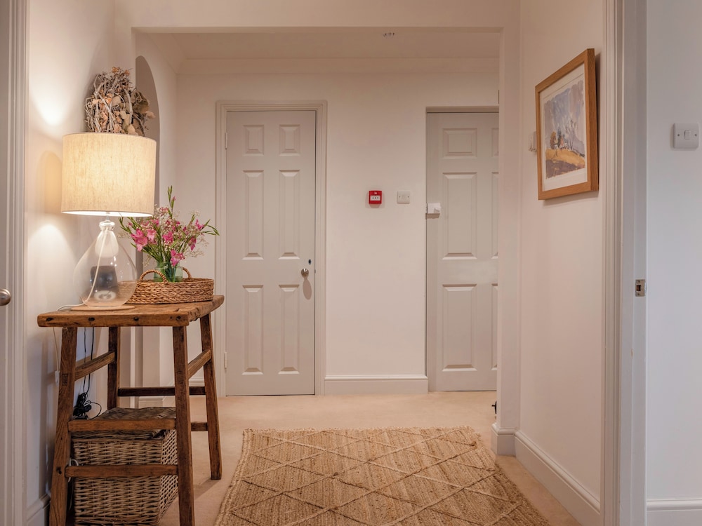 14 St Elmo Court