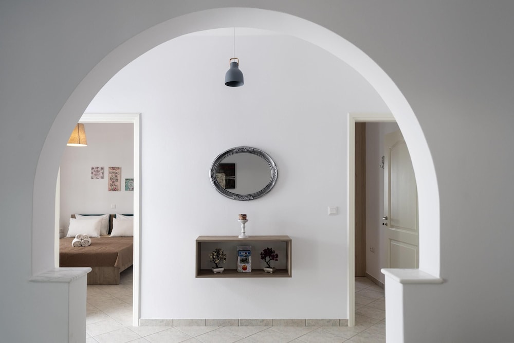 Parian Charming 3bedroom Home