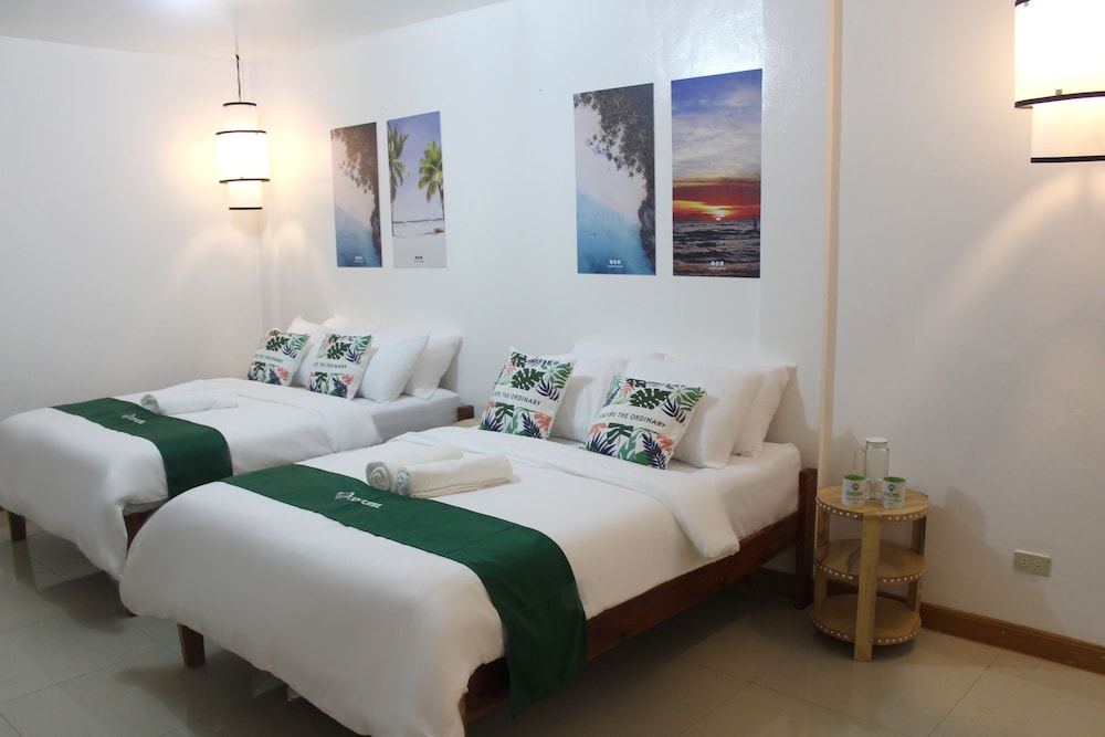 Ronaldo's Inn Siargao by Cocotel view 4