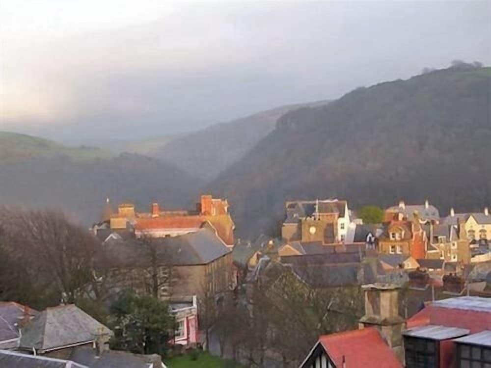 Photo 48