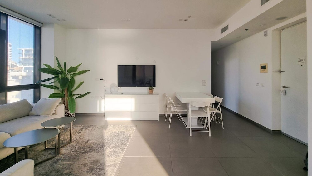 Hayarkon Royal in Tel Aviv-yafo