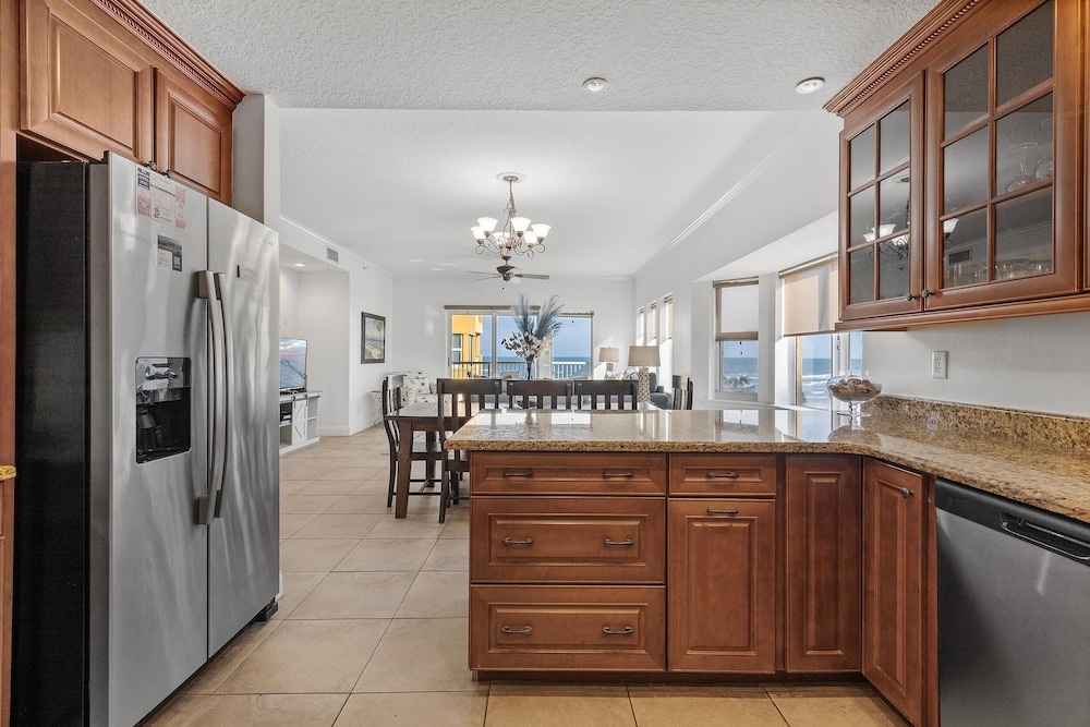 Atlantic Villas 302
