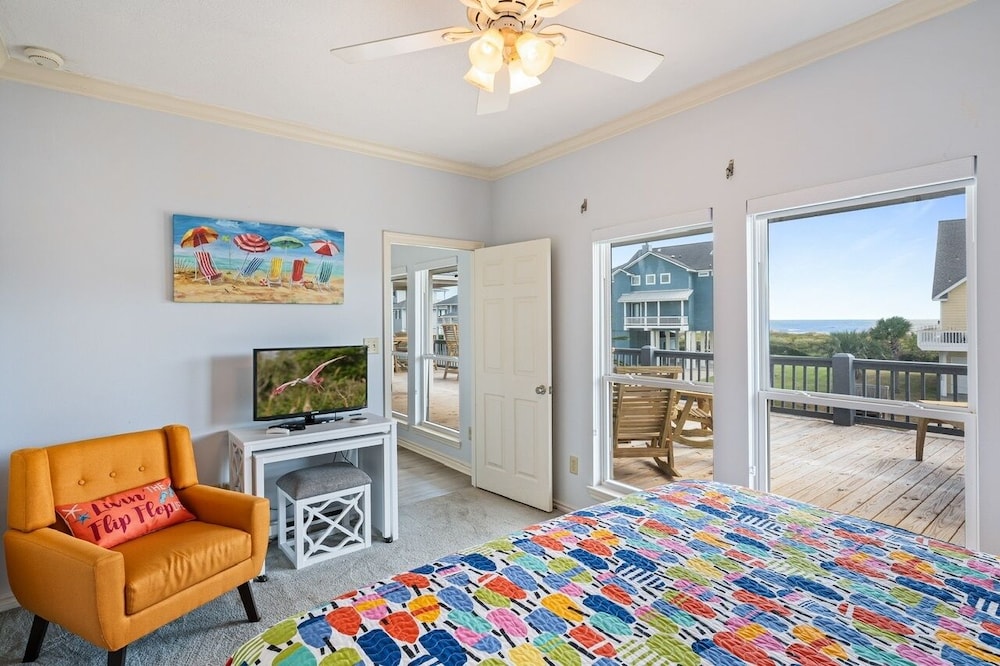 Happy Hours 4 Bedroom Home