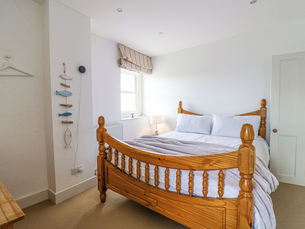 Charmouth Lodge