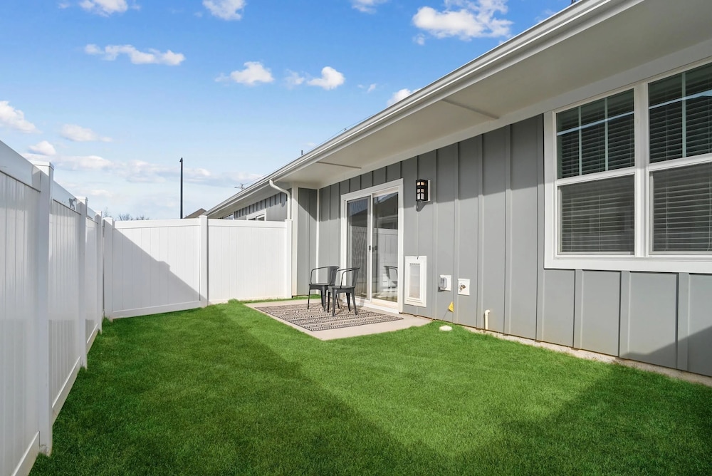 Newell Furnished Apartments by Landing