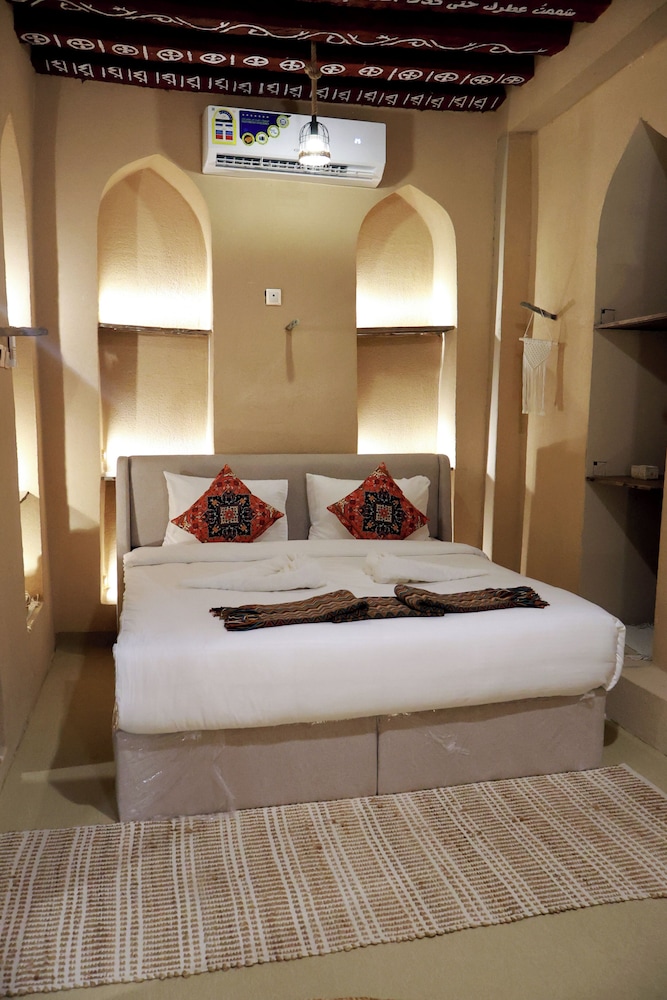 Bait Al Muallem by Nomad Inn