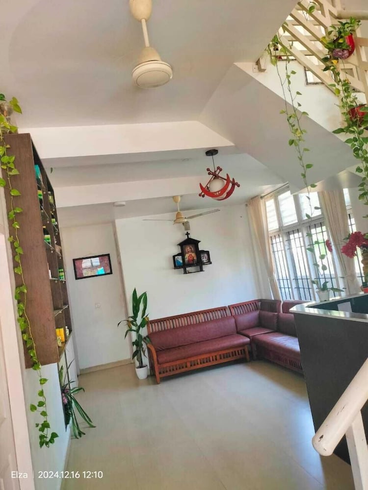 Dr Elzas Ayurveda