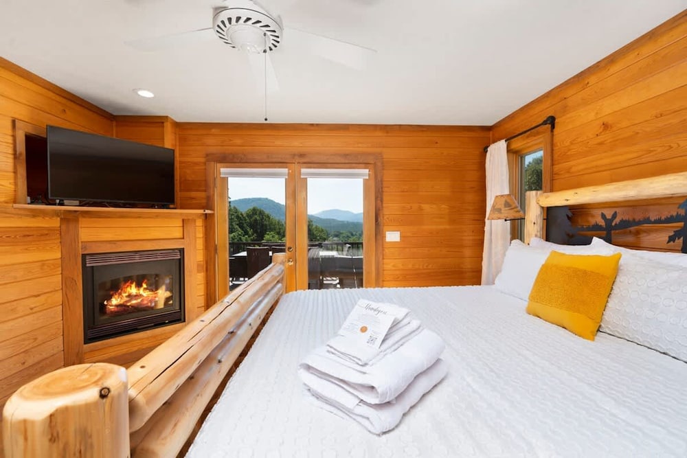 Love Afton Cabin - Family Home
