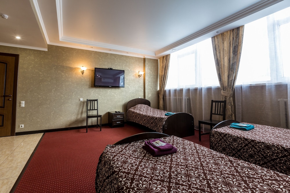 Express hotel & hostel