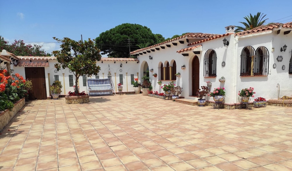 Villa Balneari Resort Casa Vacances Per Famílies Chalet Casa Rural