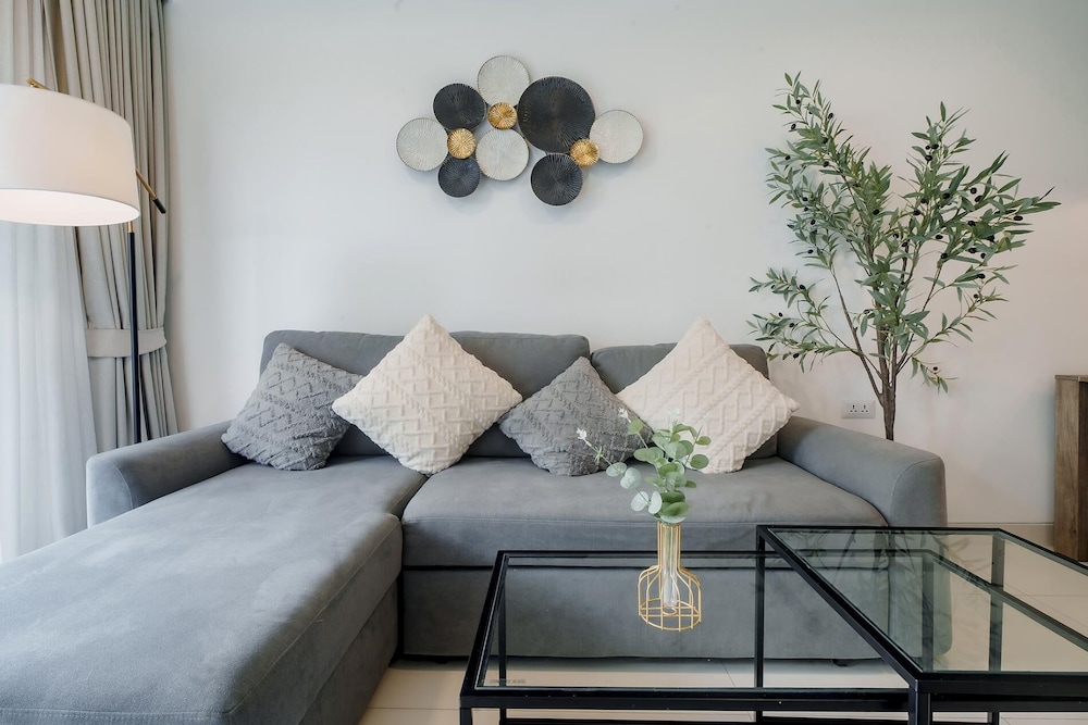 Cassia Exclusive Lake View Condo, Bang Tao Beach