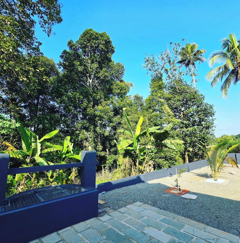 Acrewood Farmhouse - Pool Villa