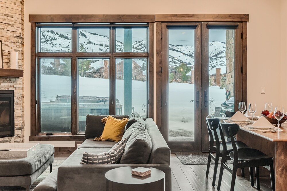 Park City Ski Resort Gems - Stunning Vacation Lodging