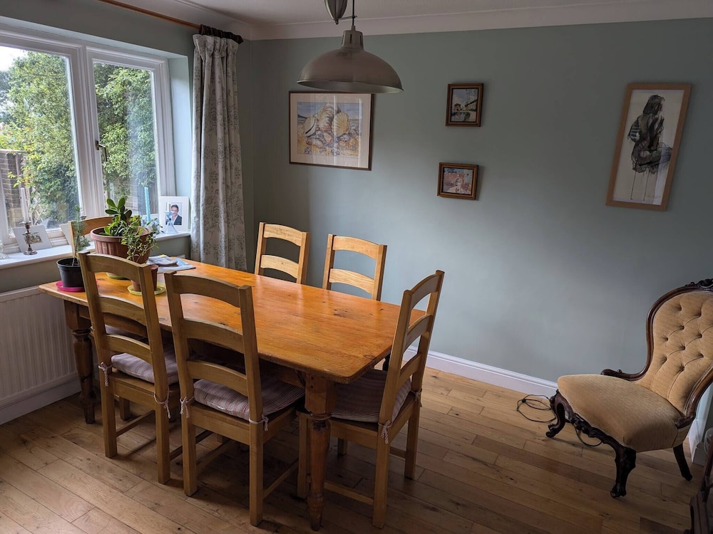 Family Home in Lovely Village With big Garden