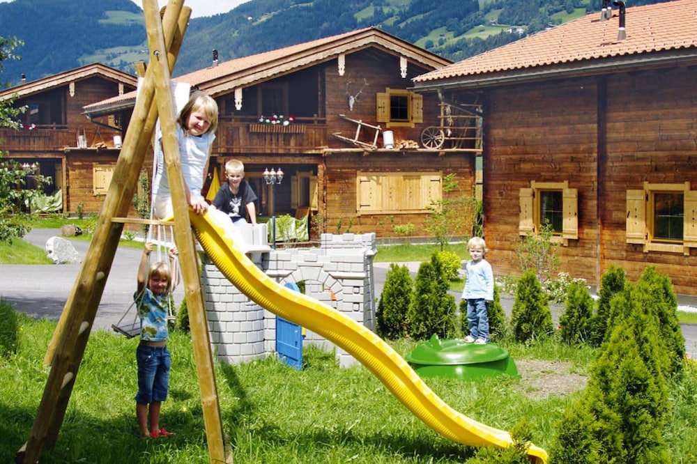 Chalet in Fugen Near Spieljochbahn Lift