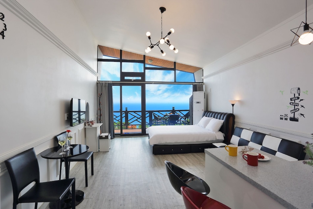 Healing View Pension
