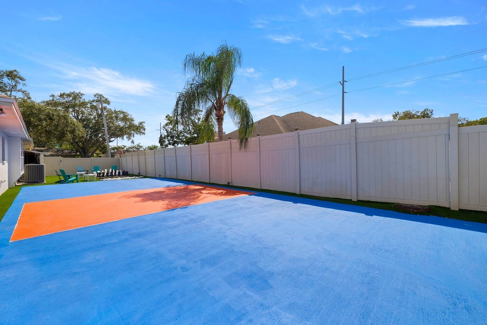 Pickle Ball Golf Pool Spa Game Room Beach
