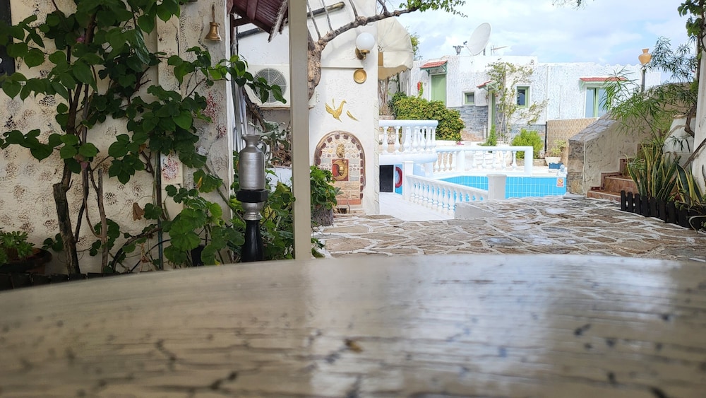 Photo 21
