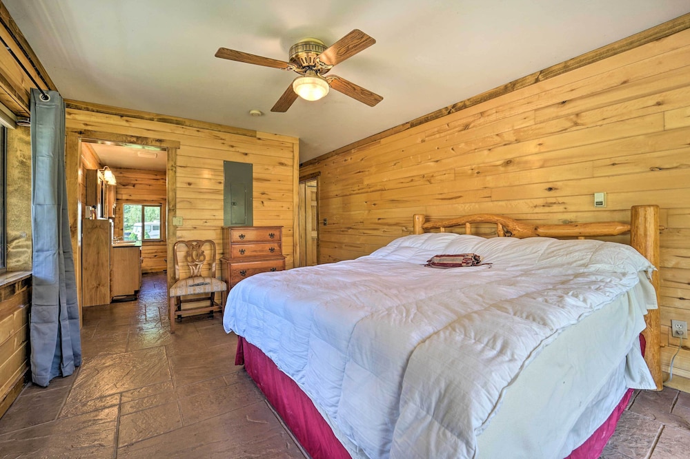 Direct Hiking Access: Riverfront Dolores Home! view 2