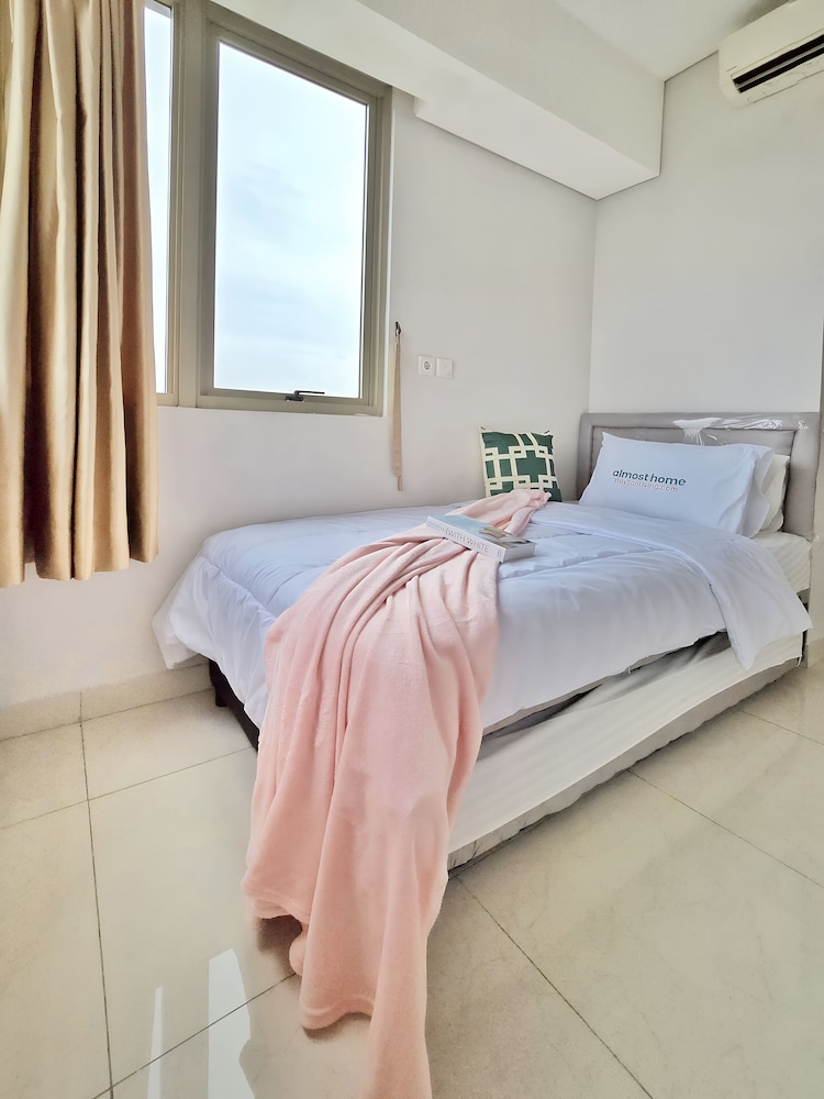 Staysanliving - Taman Anggrek Residence