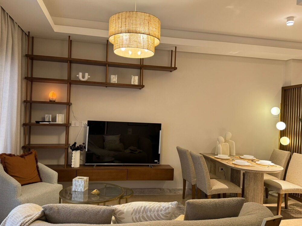 Mynt stay hotel apartment - zed towers