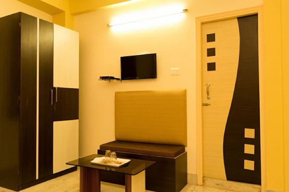 Golden Plaza Guest House - Kolkata