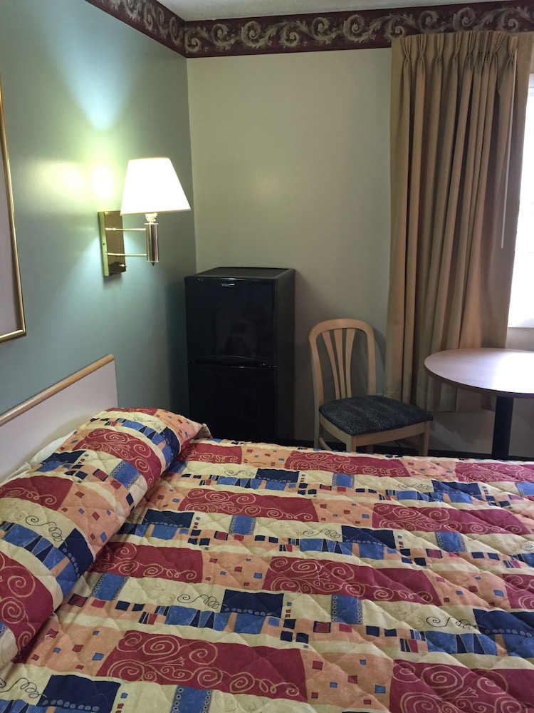 Double A Motel
