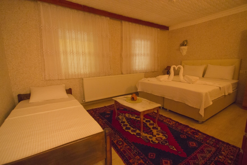 Nil Story House