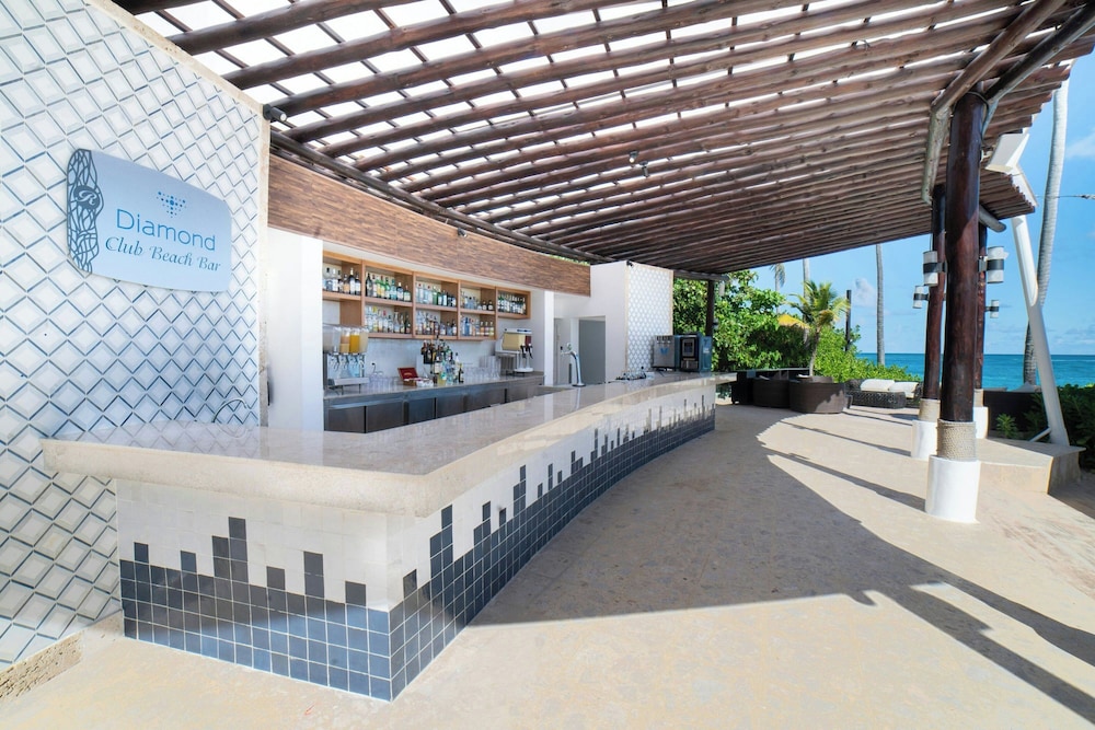Royalton Hideaway Punta Cana, An Autograph Collection All-Inclusive Resort & Casino – Adults Only
