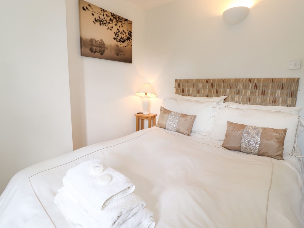 Huntingstile Lodge
