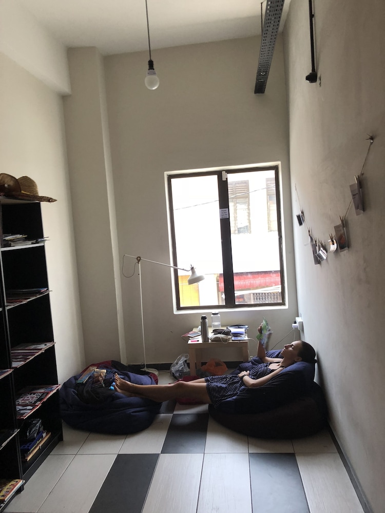 Mari Hostel