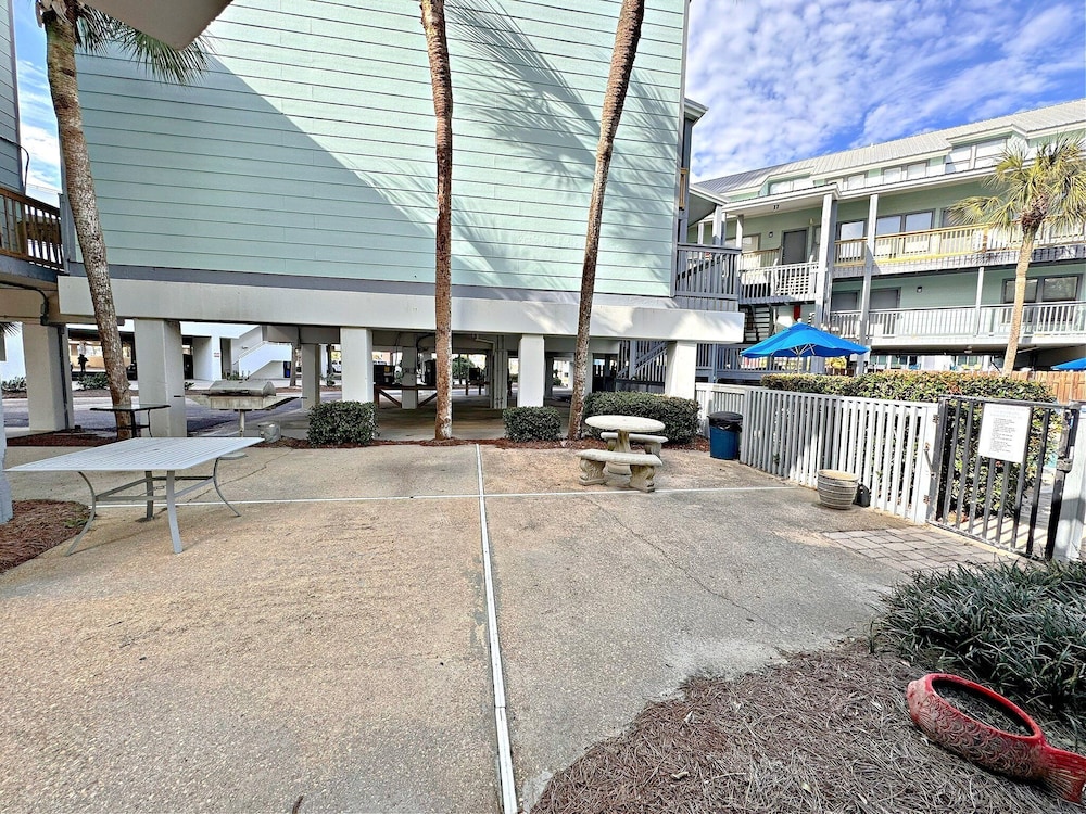 Ocean Reef 504