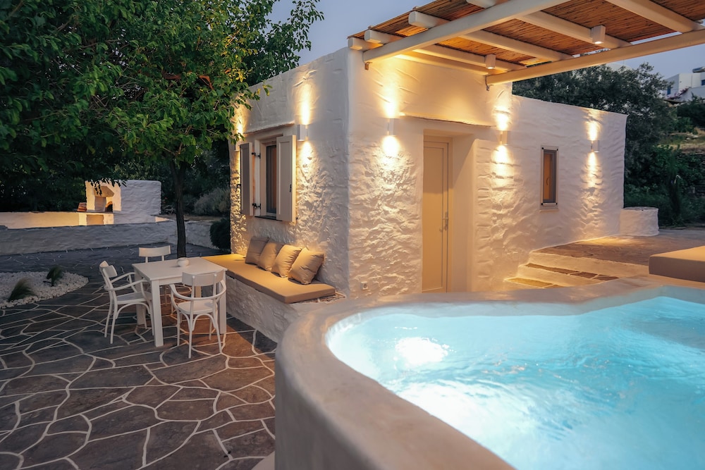 Rabagas Suites
