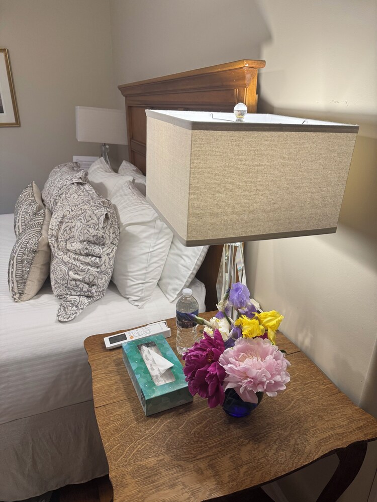 Dodds Brick House Bed & Breakfast