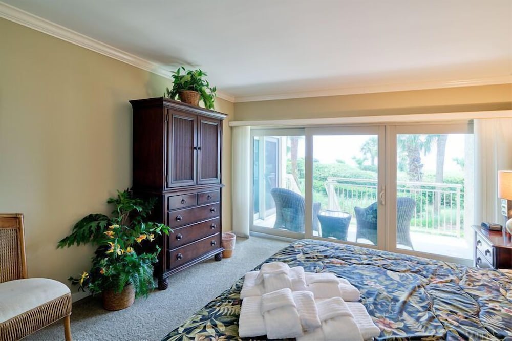 Beaufort Vacations - Sunswept at Hilton Head Island 2 Bedroom Holiday Home - Property Image 3