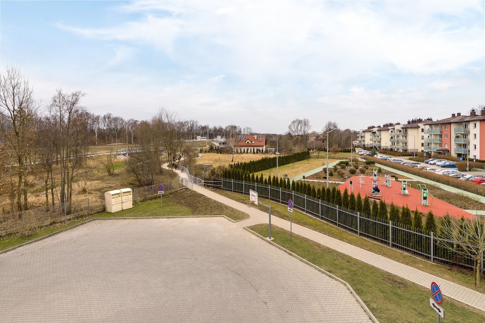 Rainbow Apartment Krakow by Renters view 5