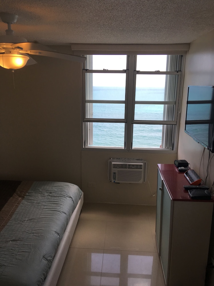 Ocean View Gorgeous 1 Bedroom Apt