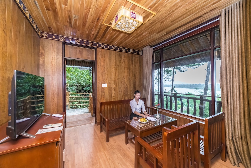 Sankofa Village Hill resort and Spa