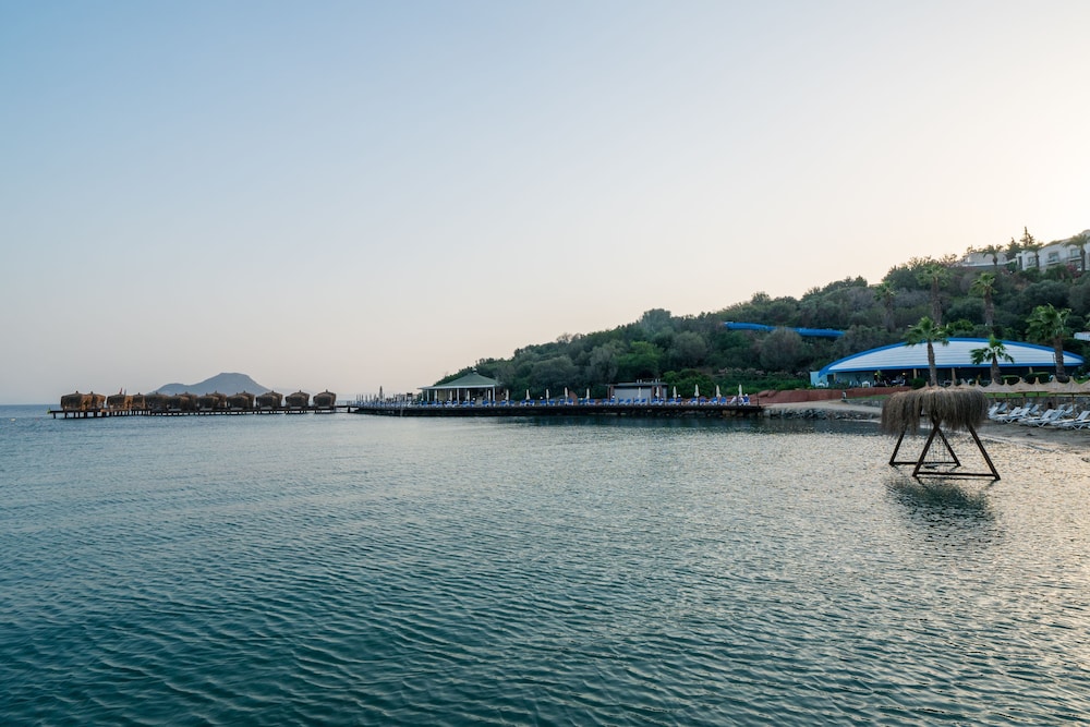 Yasmin Bodrum Resort - All Inclusive view 3