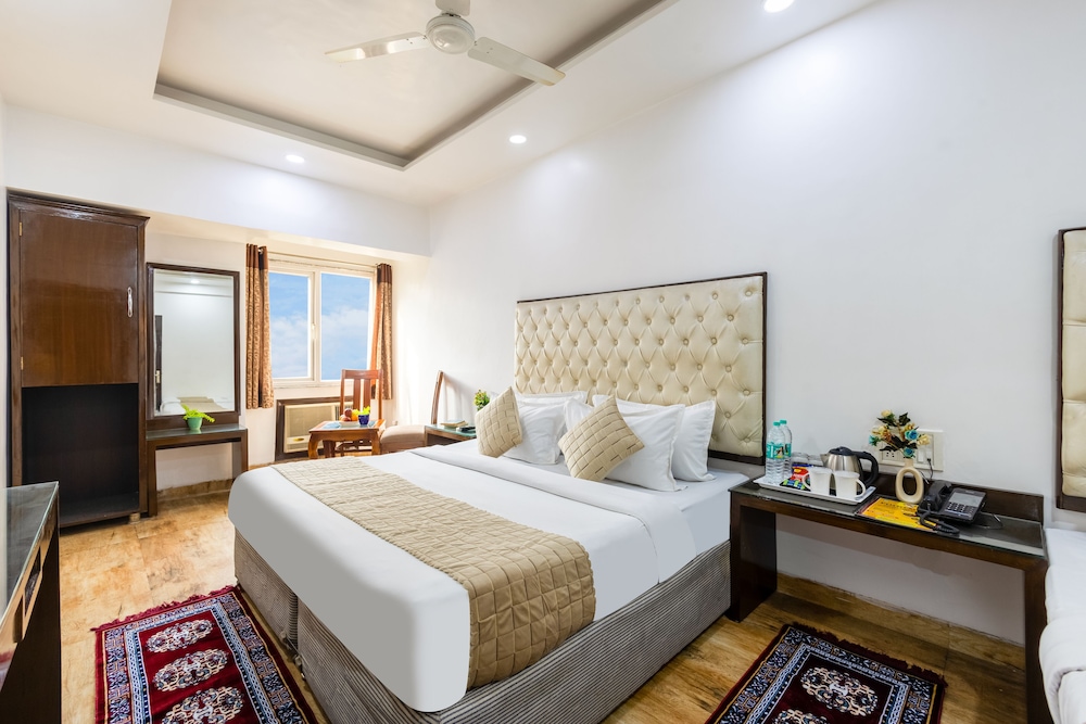 Hotel Kabeer New Delhi Railway Station