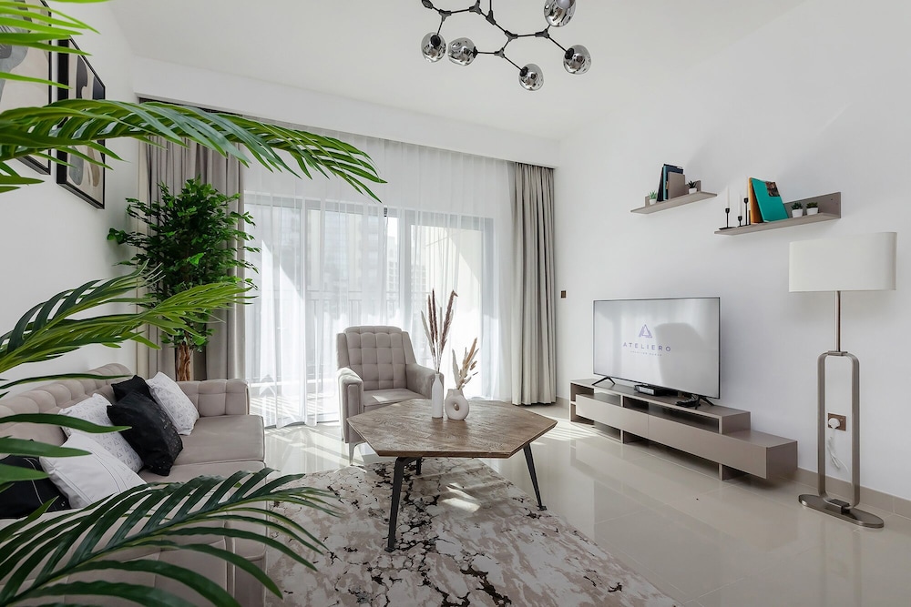 Wonderful Apartments in Icon Bay