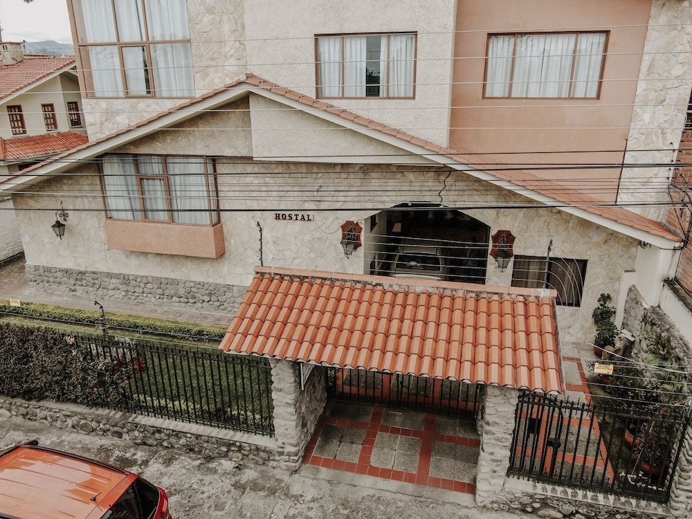 Hotel Nuestra Residencia - Image 1