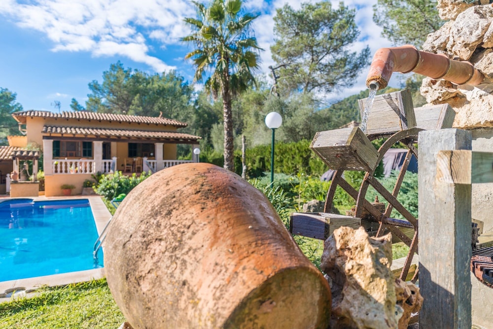 Els Pins - Villa With Private Pool In Crestatx