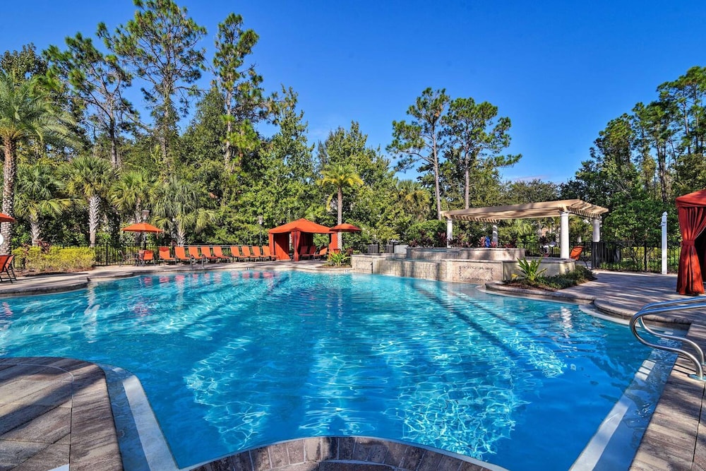 Come and Stay at the Best of Championsgate!