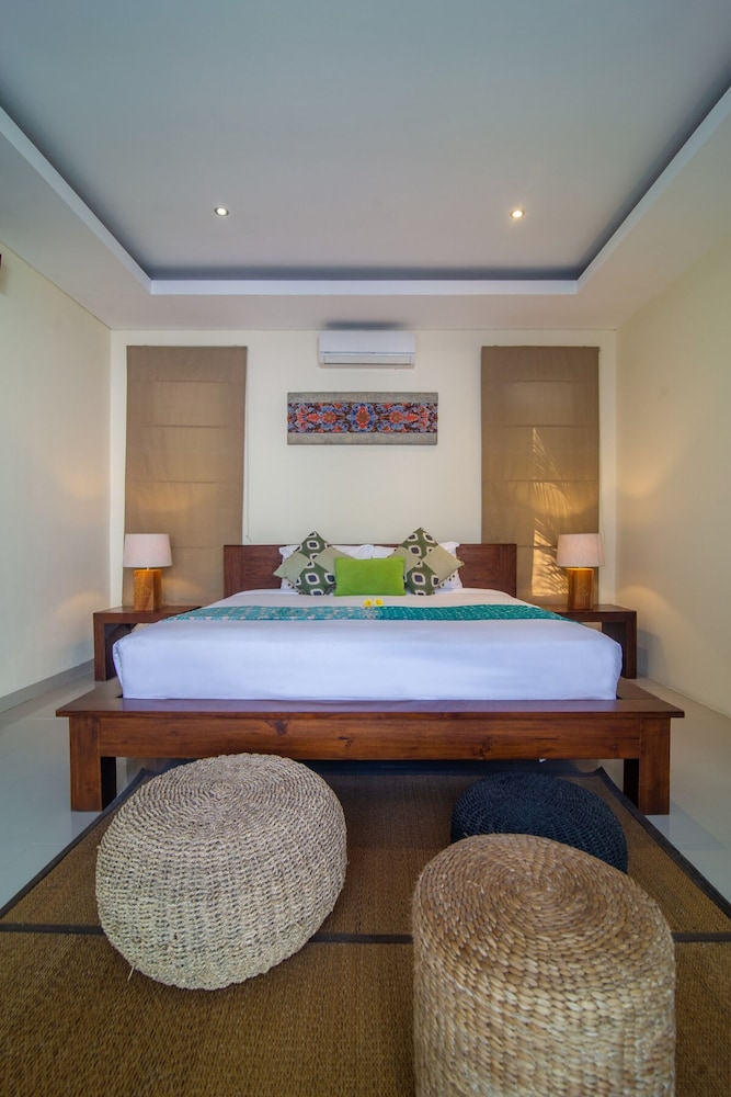 Marijo Villa 2BR Private Pool Mins to Central Ubud