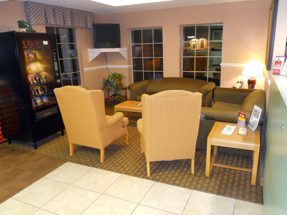 America's Best Inn and Suites Beaufort view 3