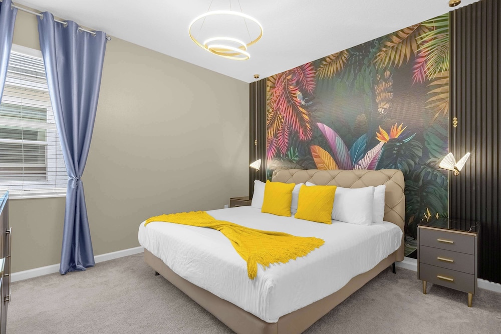 Upstay: Themed Family Home w Pool & Games Room